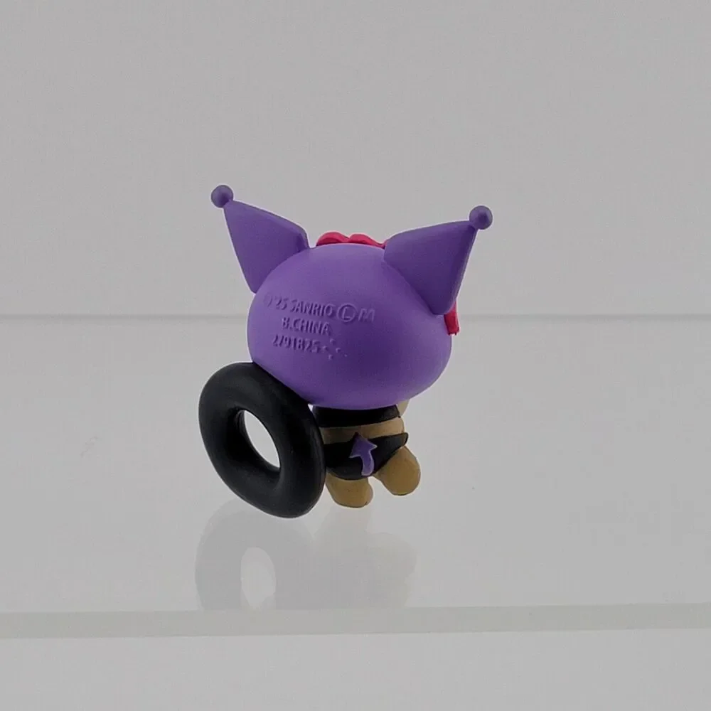 Kuromi - Sanrio Purple Tanned Vacation Mini Figure